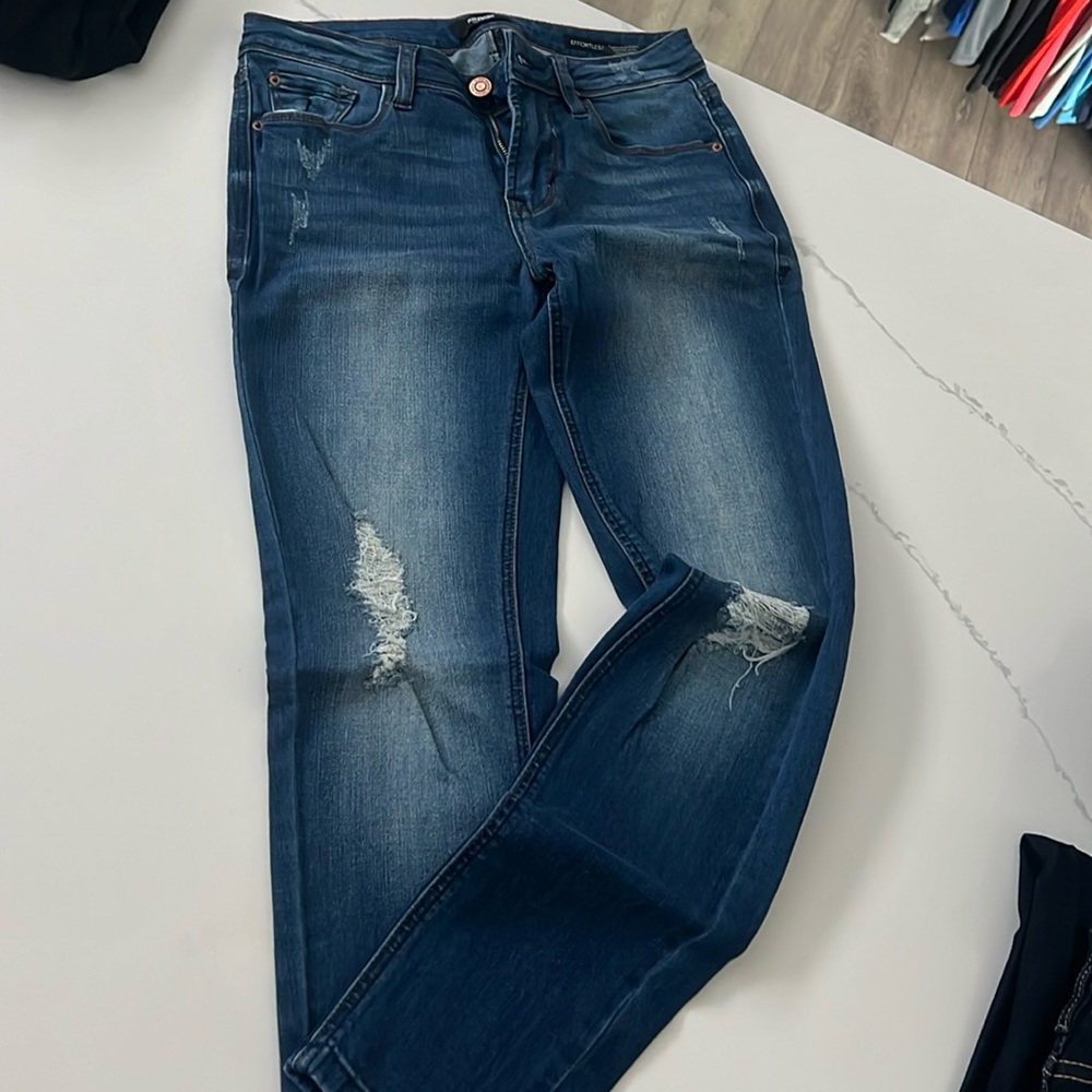 Kensie jeans NEW